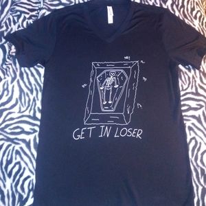 Bella Camvas graphic tee shirt size sm